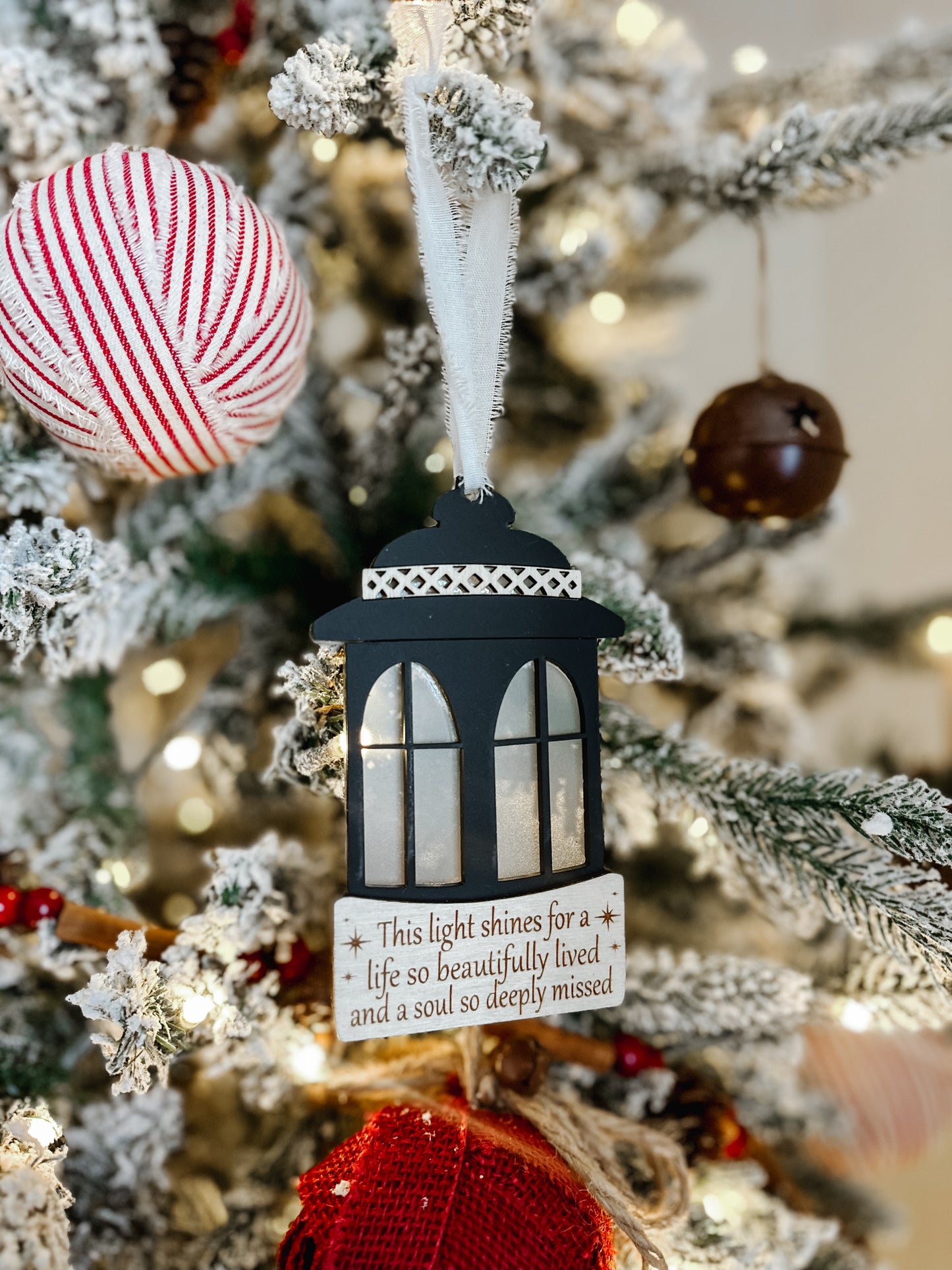 Lantern Memorial Ornament