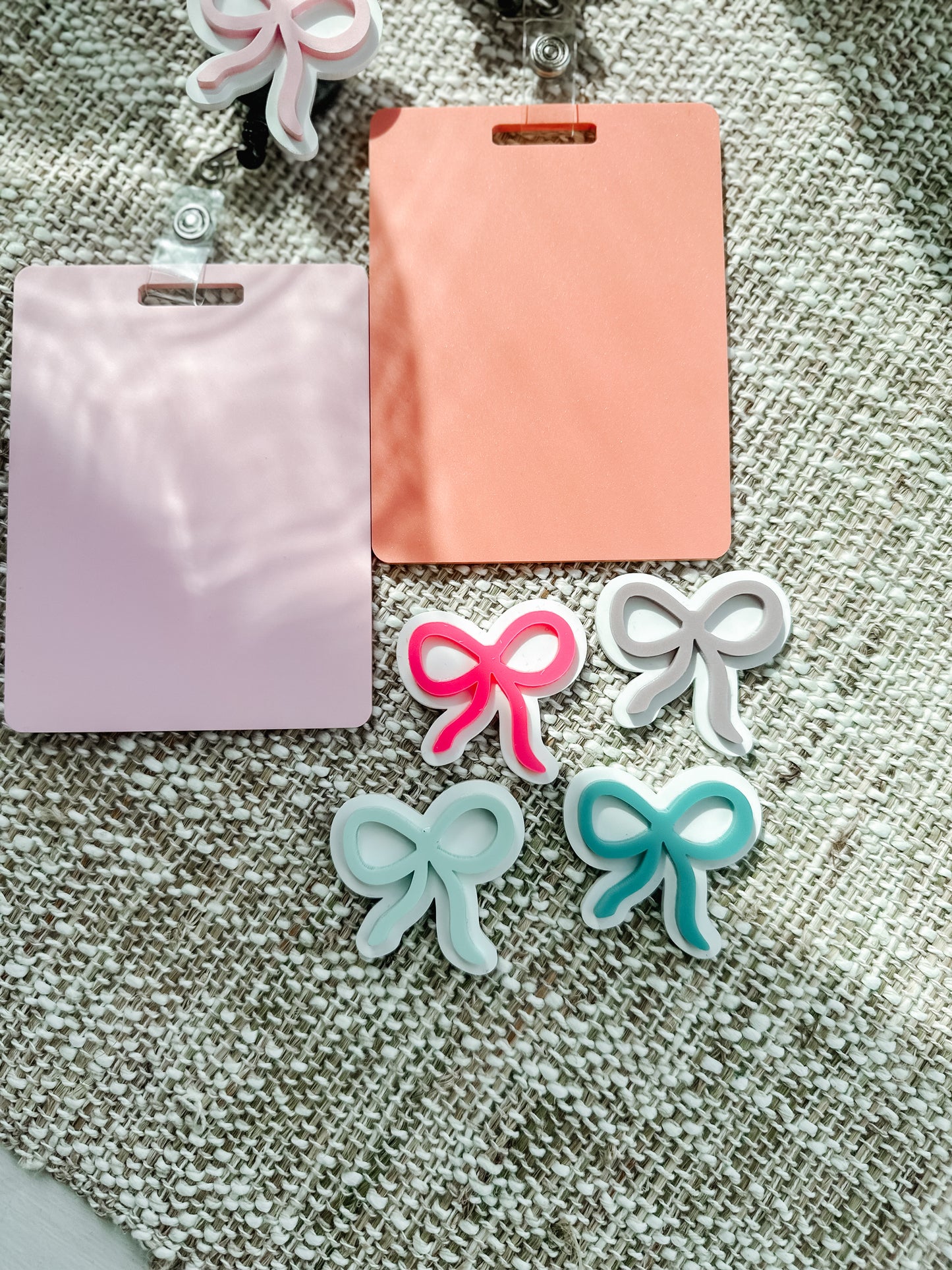 Bow Badge Buddy + Reel