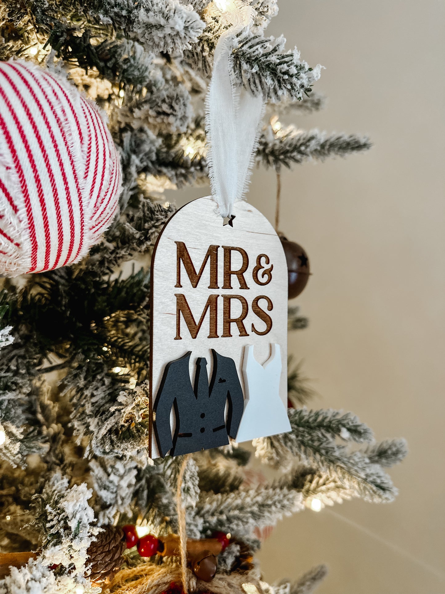 Mr & Mrs Ornament