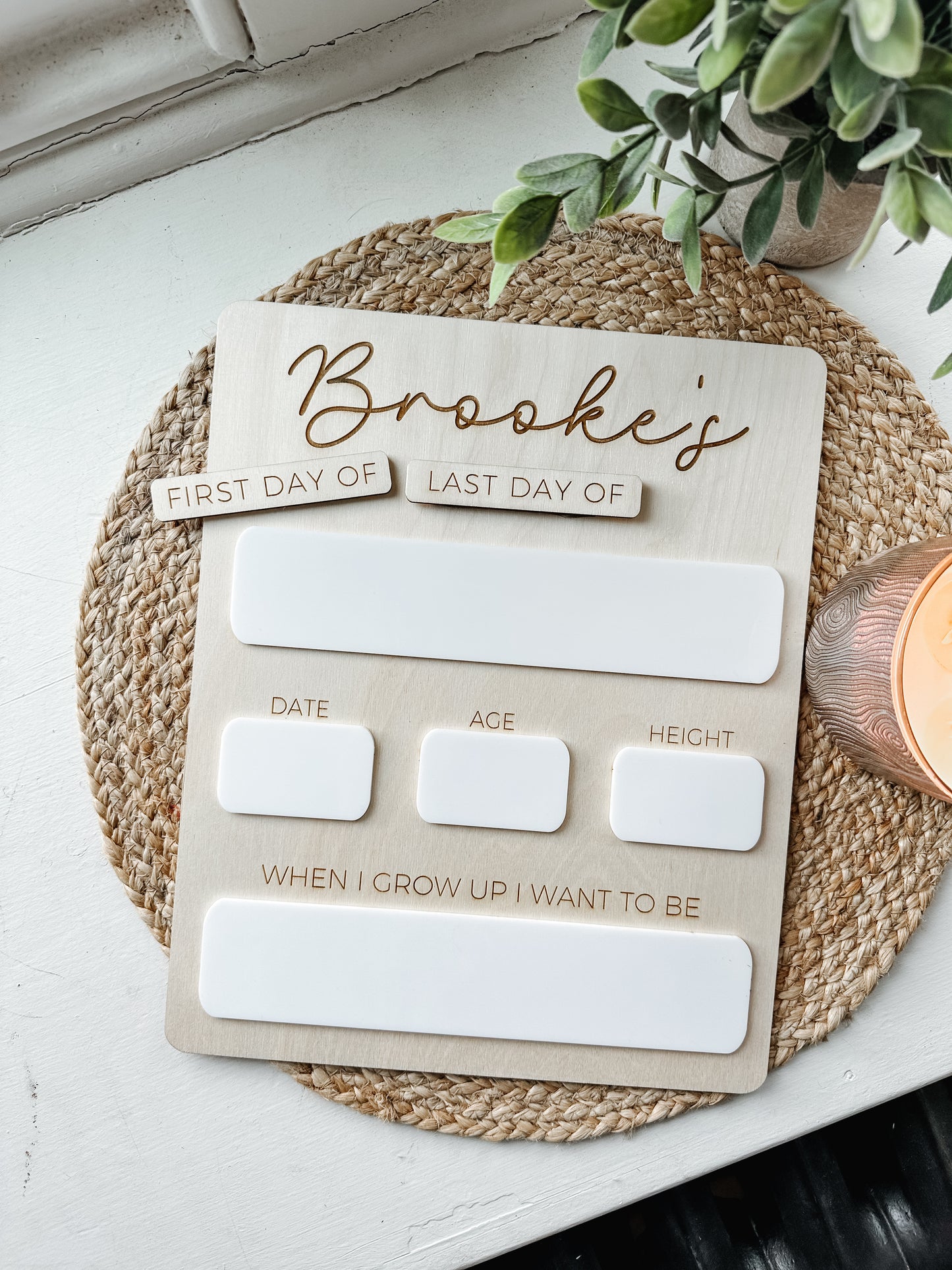 Minimalist First/Last Day Board