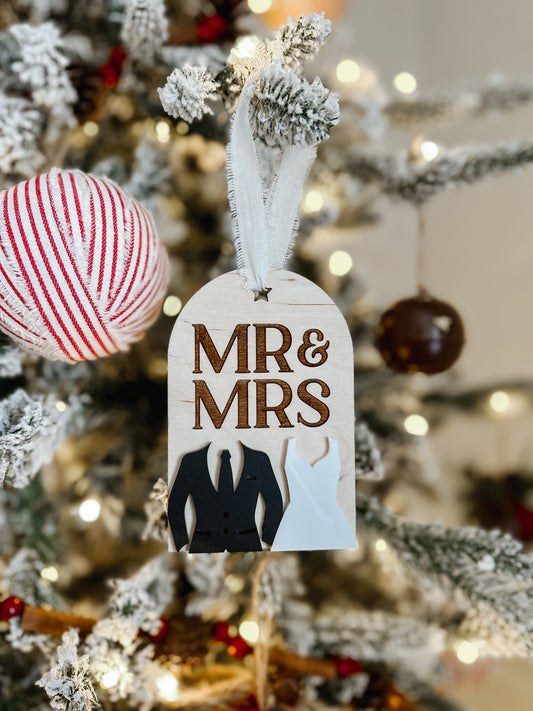 Mr & Mrs Ornament